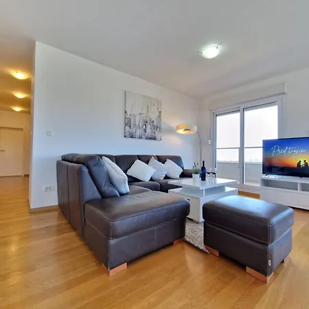 شقة Luxury Penthouse 